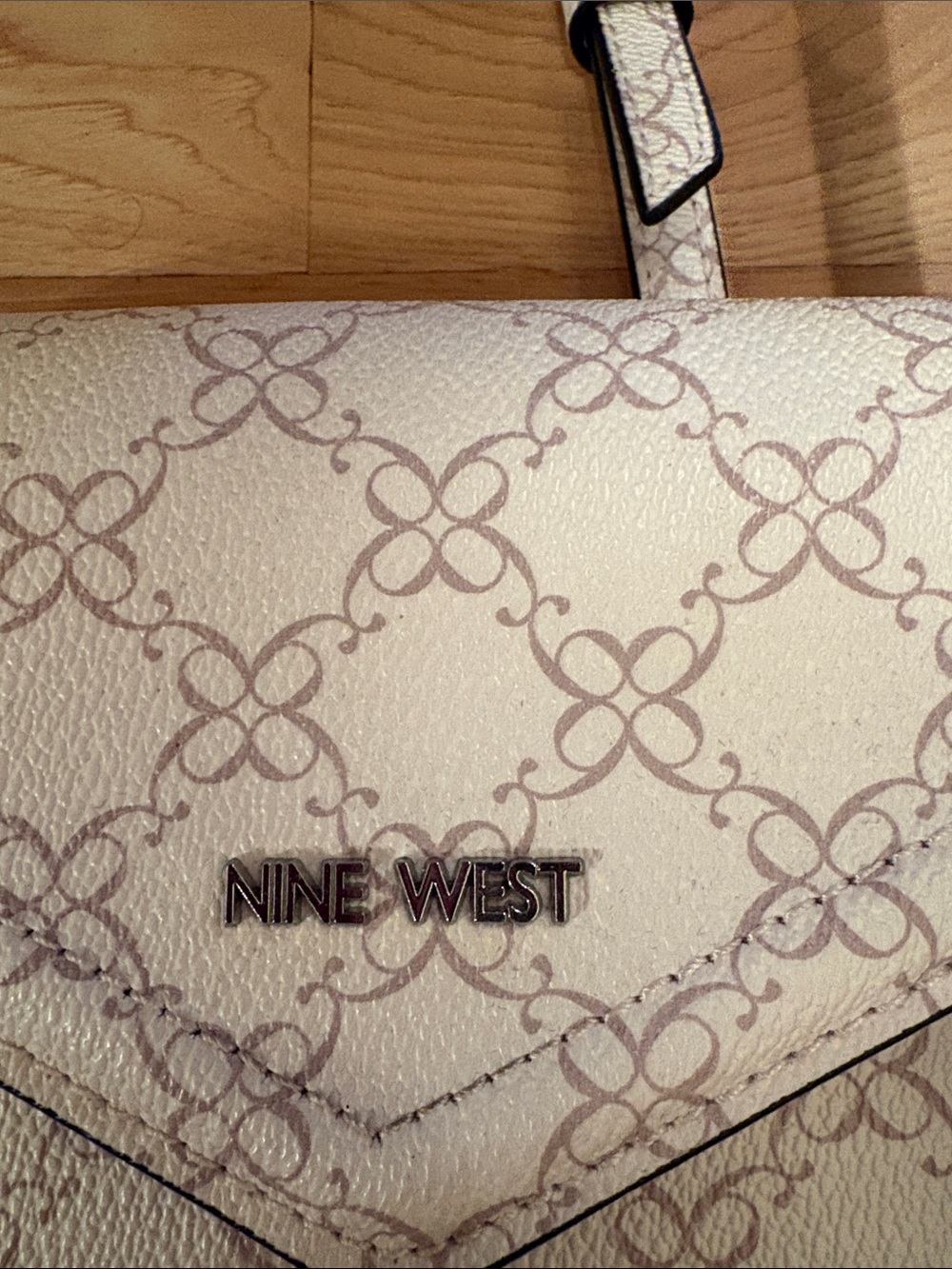 Nine West Cream Patterned Crossbody - Picture 2 of 8